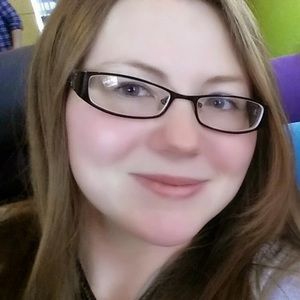 Meet your Posher, Kerri